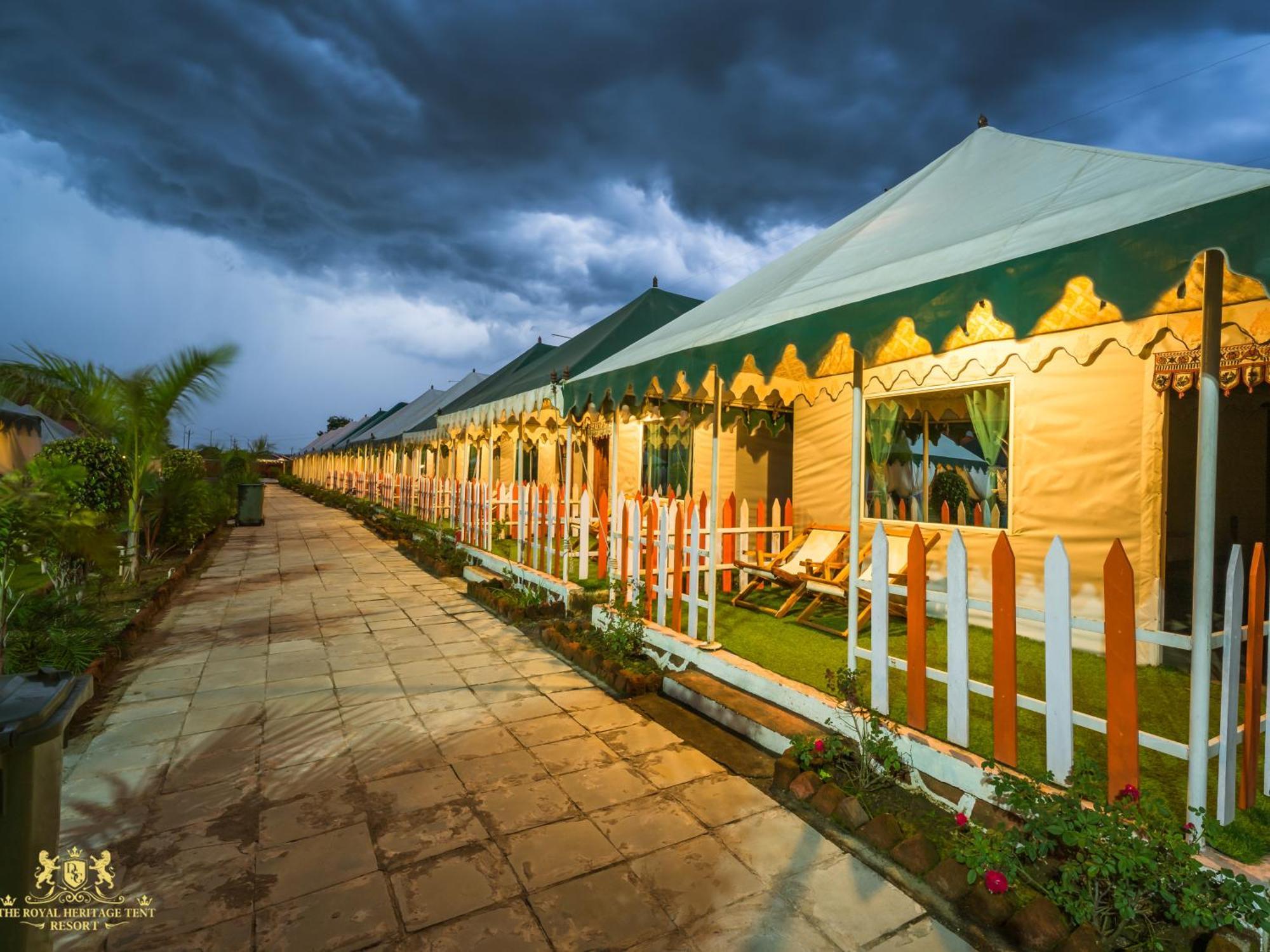 The Royal Heritage Tent Resort- Statue Of Unity Kevadia Екстер'єр фото